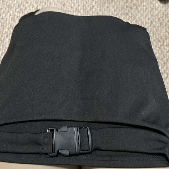 Fashion Original Design Black Open Back Cutout Front With Buckle Top Size Small - Picture 4 of 4